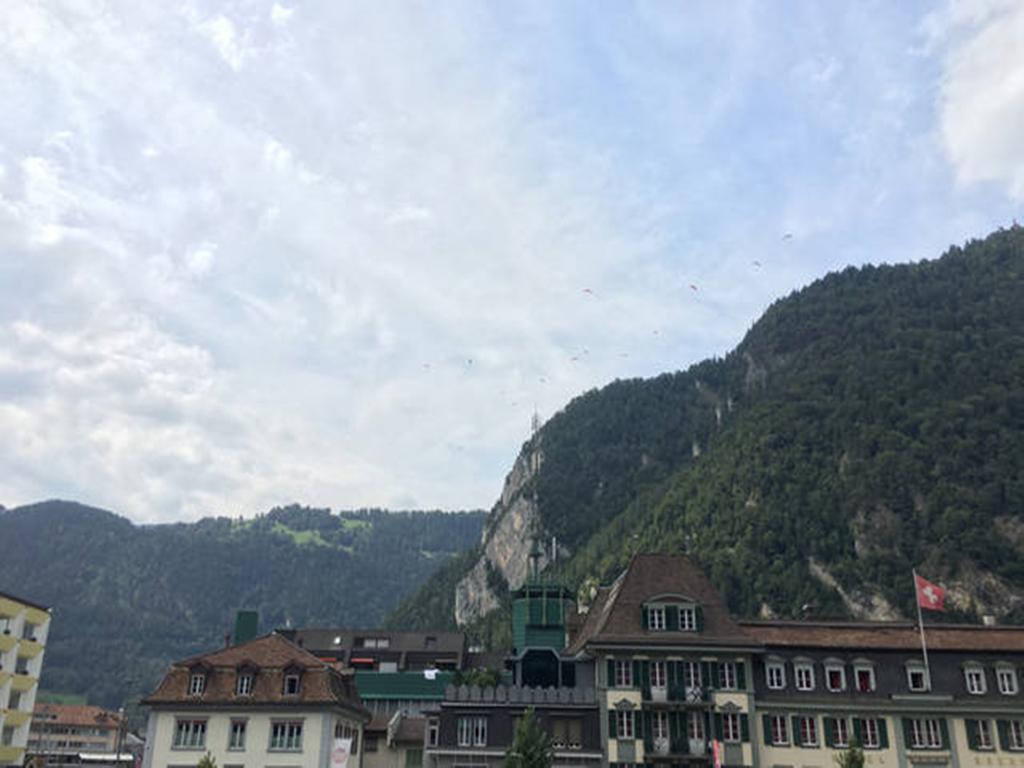 Interlaken Marco Hostel ภายนอก รูปภาพ