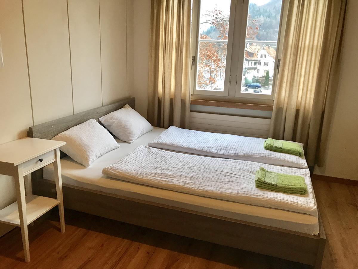 Interlaken Marco Hostel ภายนอก รูปภาพ